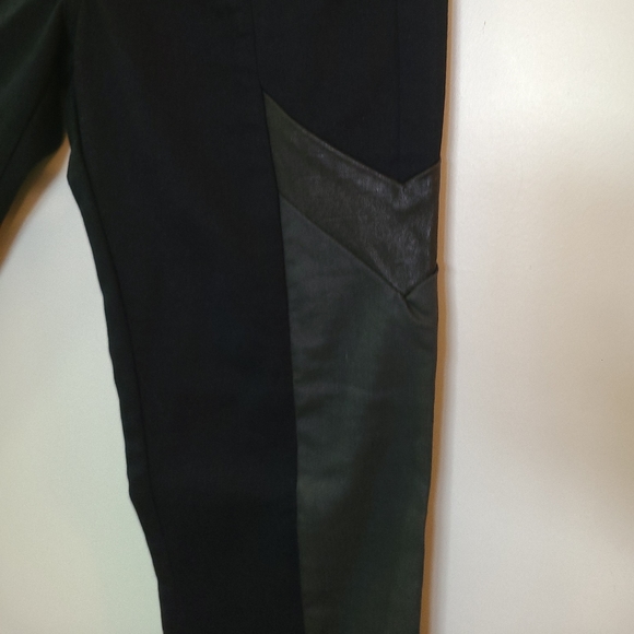 Rag and Bone - Two-tone Denim with Leather Detail - Size 27 - Picture 3 of 11